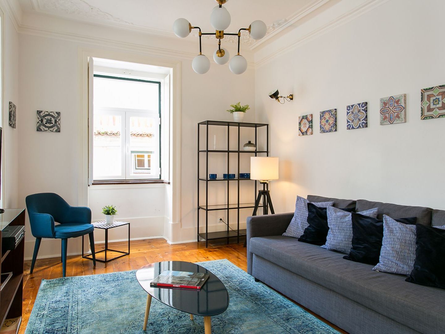 Apartamento Altido Splendid 2br Flat In Bairro Alto, Nearby Luís De Camões Square *